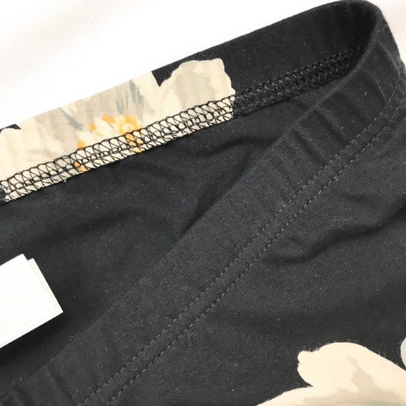 Black Legging With Cream Floral Print XXL Old Navy Cotton Spandex Full Length - Picture 8 of 11